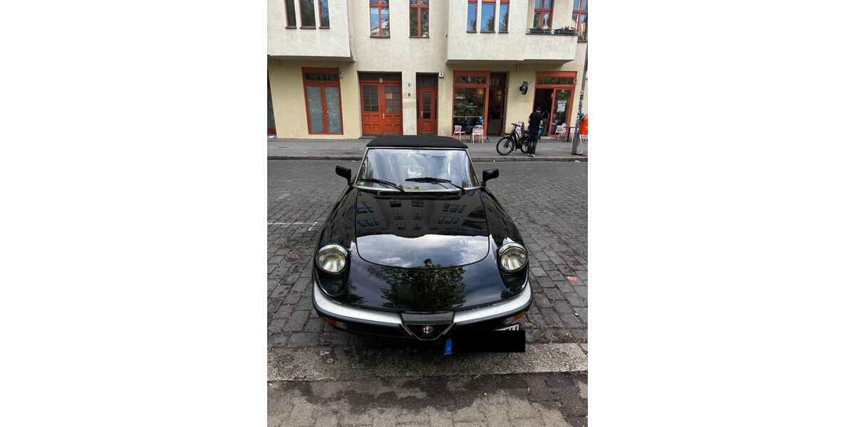Alfa Romeo Spider 70.811 km 17.468 &euro; Berlin 12047