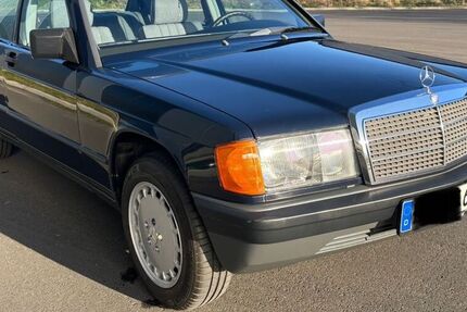 Mercedes 190