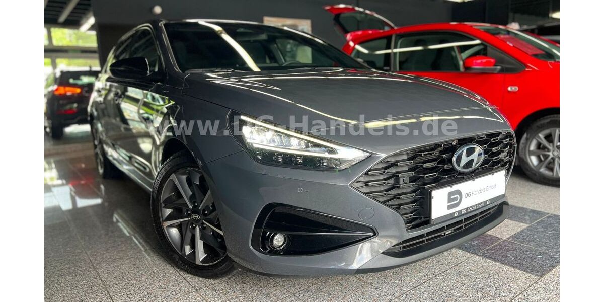 Hyundai i30 65.315 km 17.390 &euro; Hanau 63457