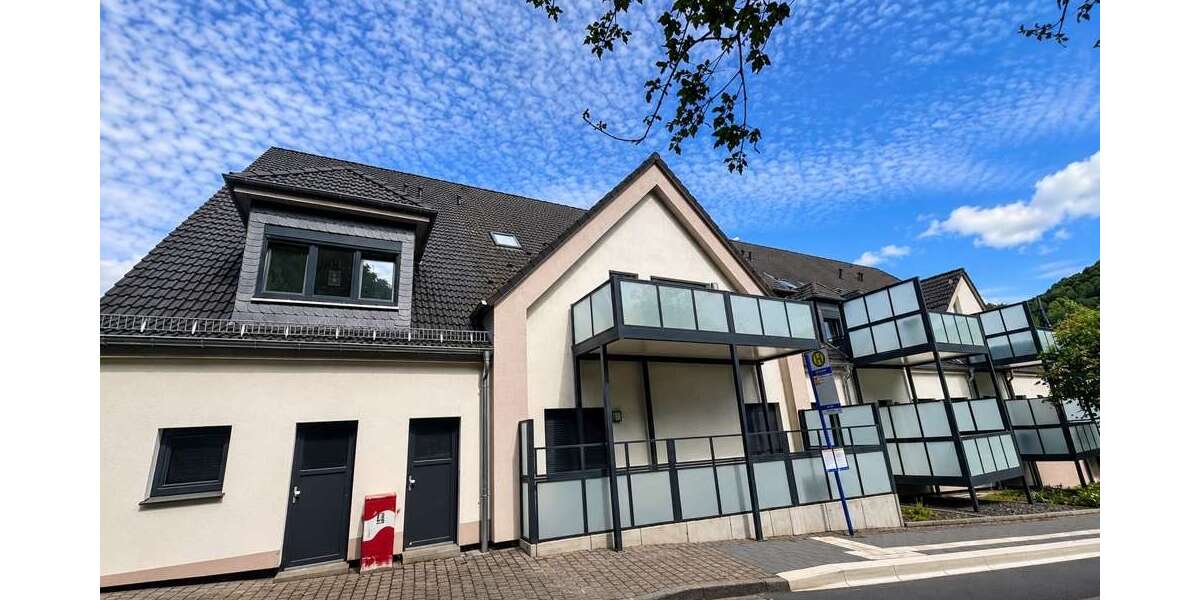 Etagenwohnung Bad Kreuznach Bad Münster am Stein-Ebernburg - 4 Zimmer, 105 m&sup2;, 990&euro; | Angebot:26897942