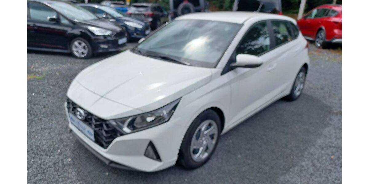 Hyundai i20 21.890 km 14.250 &euro; Wiesau 95676