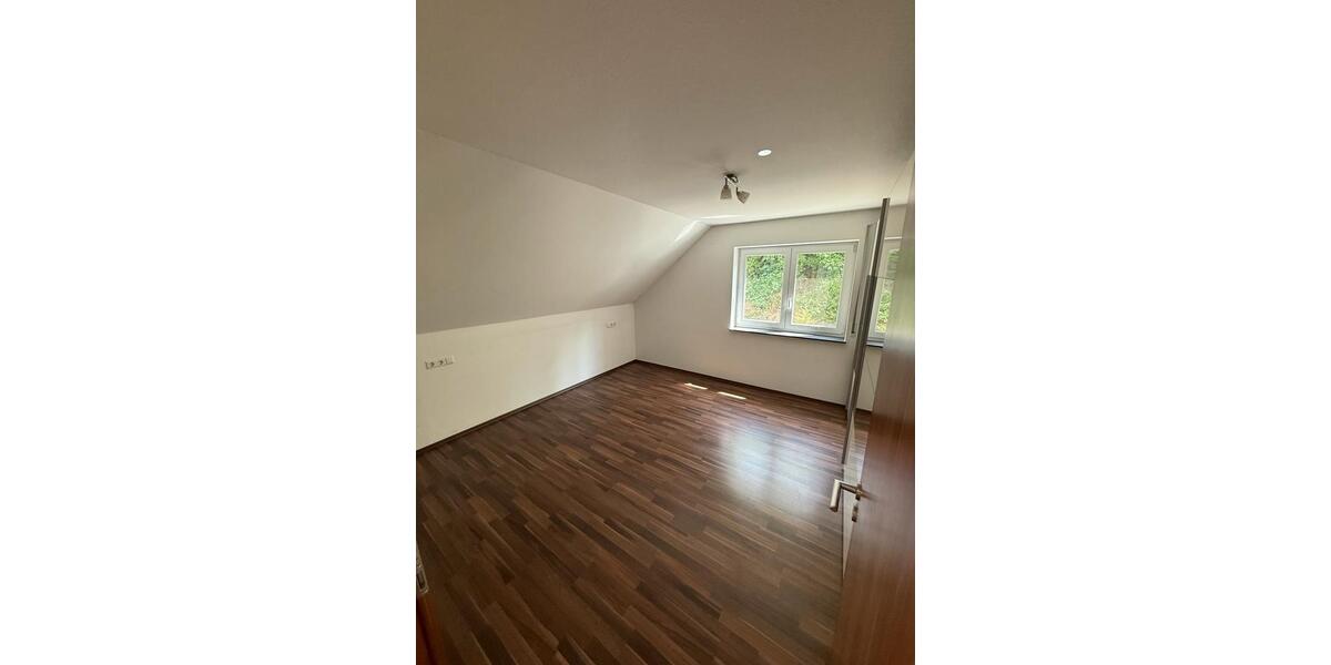 Doppelhaushälfte Reutlingen Sondelfingen - 7 Zimmer, 187 m&sup2;, 849.000&euro; | Angebot:26978129