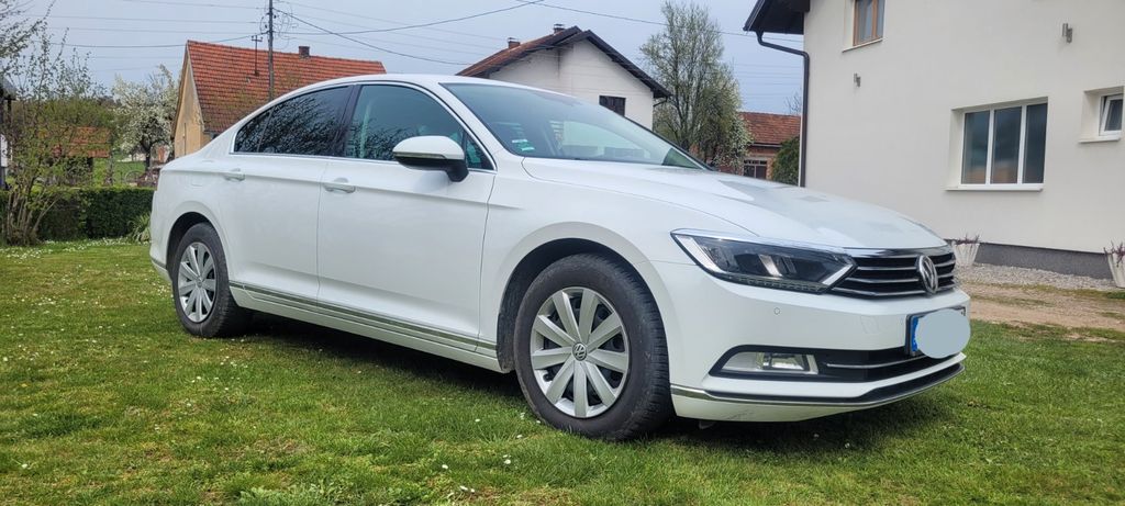 VW Passat 240.000 km 13.700 &euro; Östringen 76684