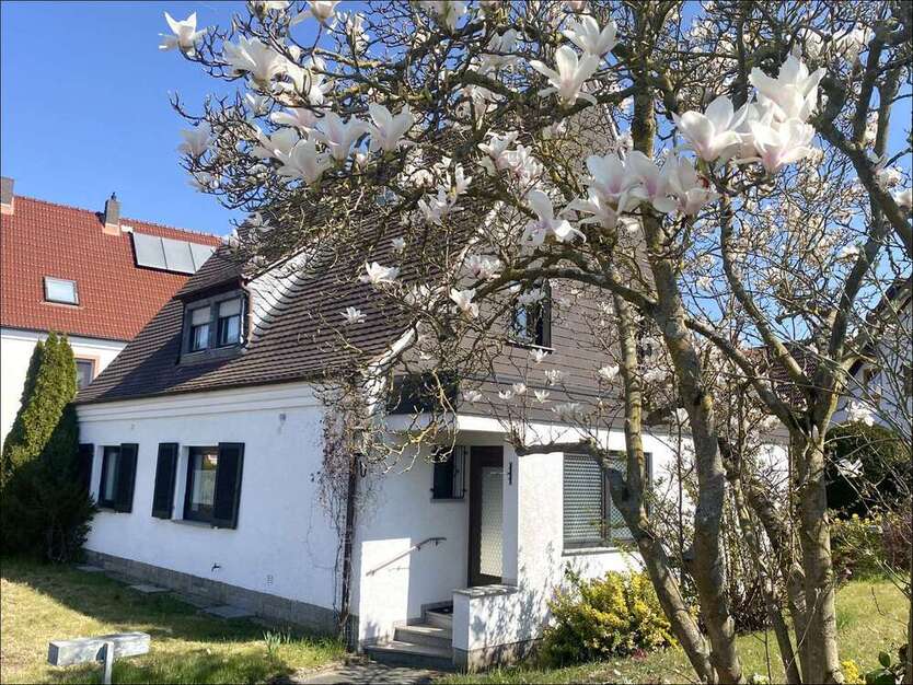 Haus zum Kaufen in Großostheim 488.000 € 130.42 m²