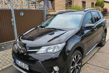 Toyota RAV 4 66.600 km 19.900 &euro; Salzatal OT Höhnstedt 06198