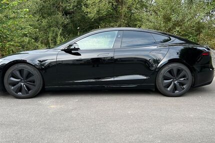 Tesla Model S 28.800 km 66.400 € Heilbad Heiligenstadt 37308
