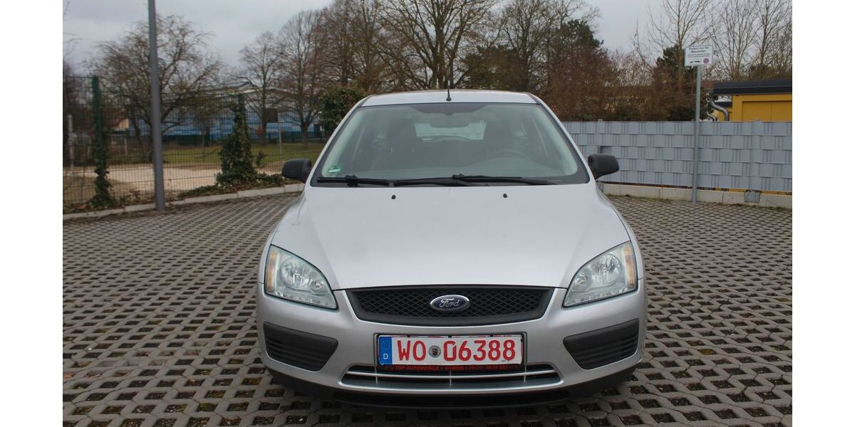 Ford Focus 120.000 km 2.950 &euro; Worms-Pfeddersheim 67551