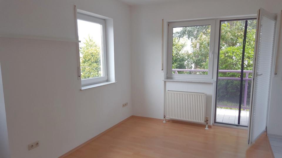 Hochparterre Ingelheim am Rhein - 1 Zimmer, 33 m&sup2;, 139.000&euro; | Angebot:26347815