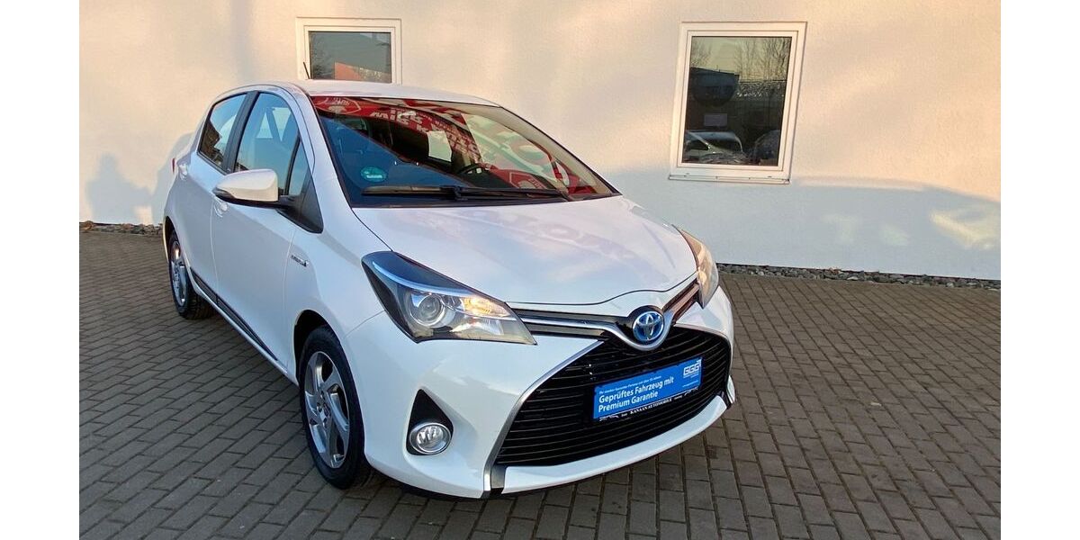 Toyota Yaris 14.000 km 13.950 &euro; Goslar 38644