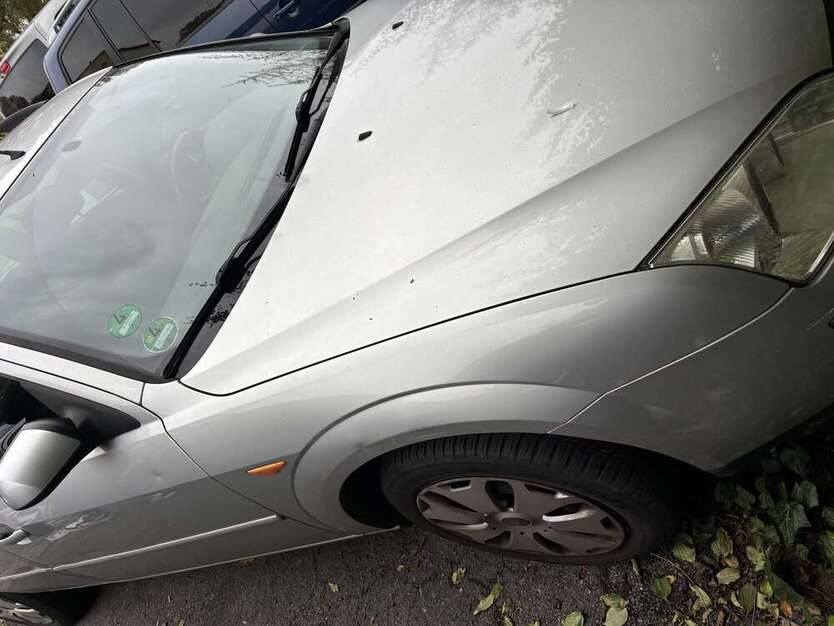 Ford Mondeo 156.552 km 700 € Hamm 59077