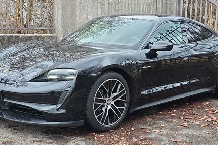 Porsche Taycan 114.000 km 51.890 &euro; Rosenheim 83022