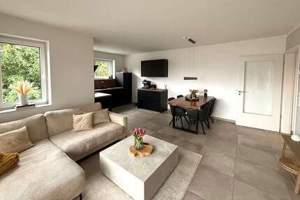 Wohnung Gronau (Westfalen) - 3 Zimmer, 87 m&sup2;, 833&euro; | Angebot:26953479