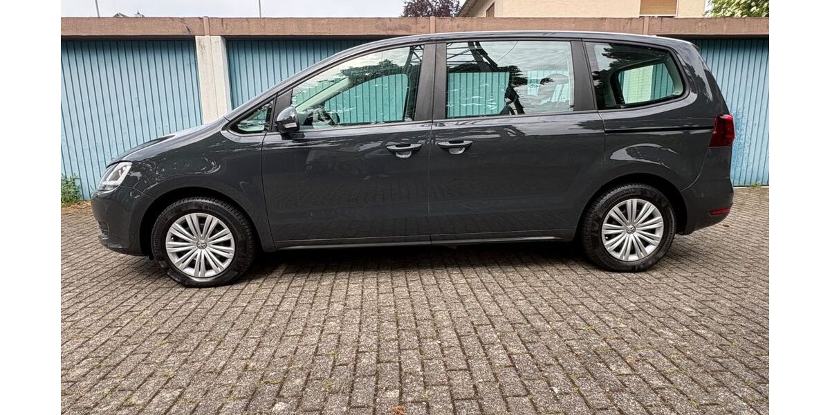 VW Sharan 130.000 km 15.900 &euro; Freiburg 79111
