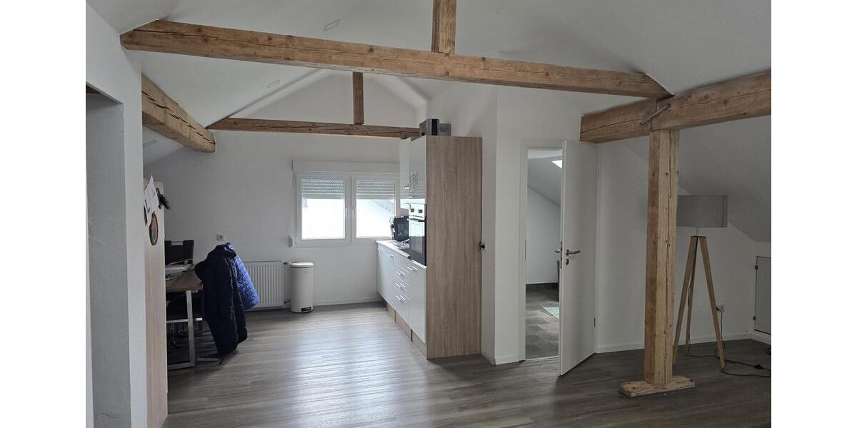 Dachgeschoßwohnung Limburg an der Lahn - 2 Zimmer, 85 m&sup2;, 790&euro; | Angebot:26406721