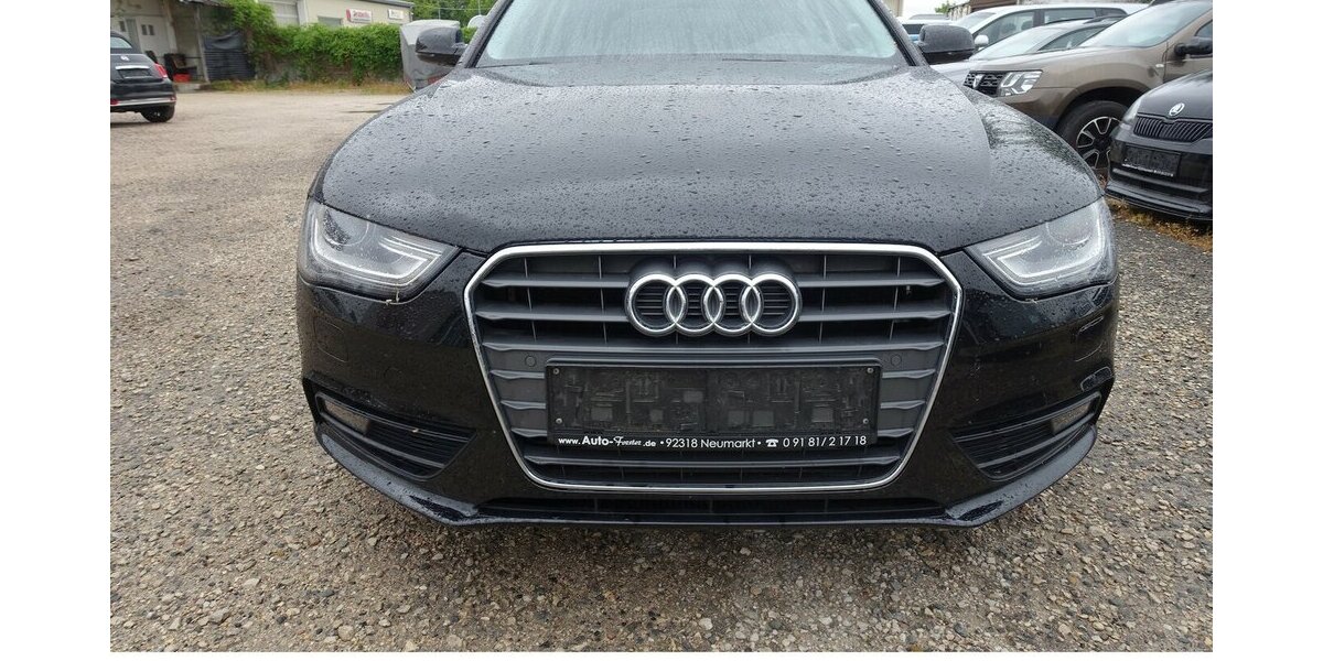 Audi A4 Attraction Autom. Navi PDC Bi-Xenon Sitzheizung 211.800 km 8.950 &euro; Neumarkt/OPf 92318
