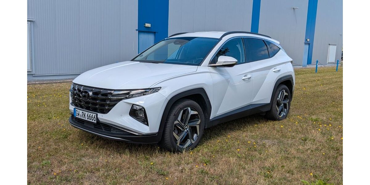 Hyundai TUCSON 108.000 km 22.700 &euro; Greifswald 17489