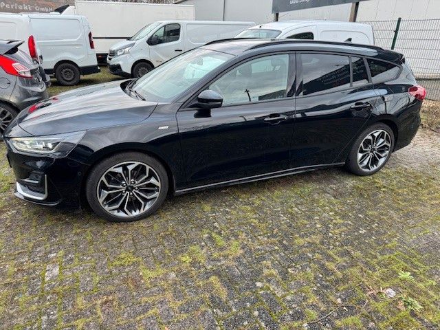 Ford Focus 136.513 km 15.290 &euro; Erftstadt 50374