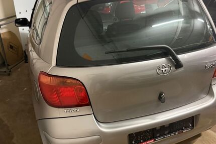 Toyota Yaris 91.500 km 2.480 &euro; Mainz 55129