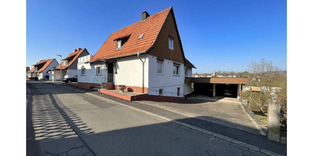 Einfamilienhaus Sontra - 7 Zimmer, 147 m&sup2;, 110.000&euro; | Angebot:26257461