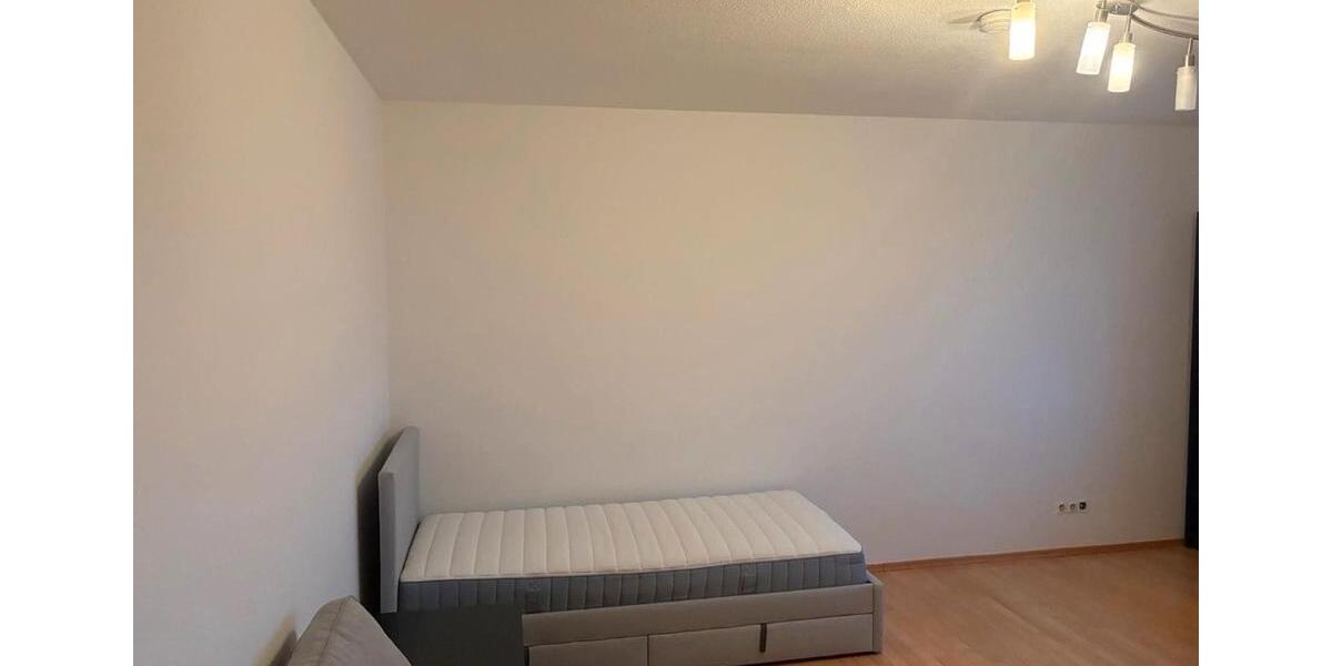 Etagenwohnung Erlangen Alterlangen - 1.5 Zimmer, 33 m&sup2;, 830&euro; | Angebot:26366317