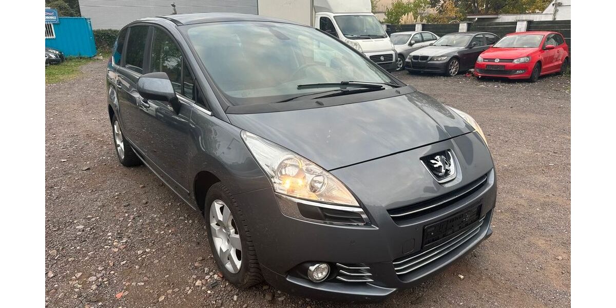 Peugeot 5008 203.000 km 3.499 &euro; Saarbrücken 66115