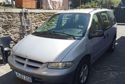Chrysler Voyager 137.000 km 2.000 € Weilmünster 35789