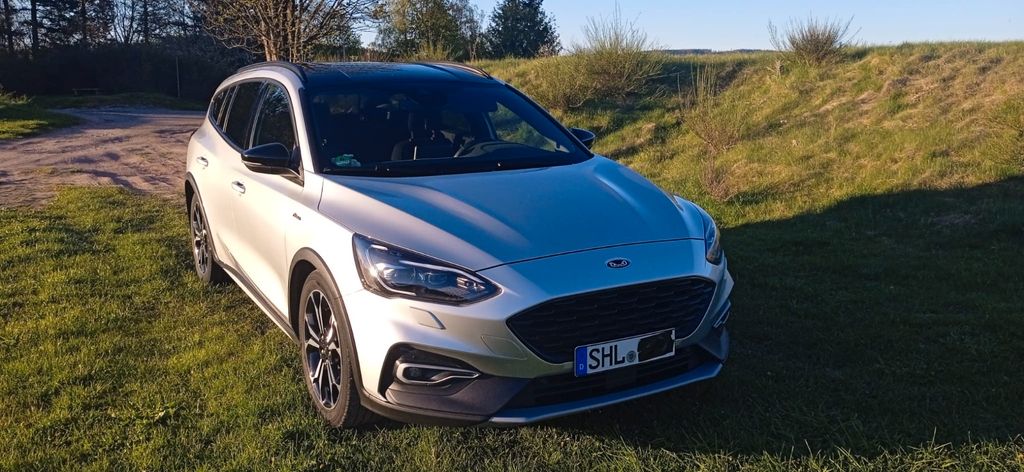 Ford Focus 109.000 km 14.900 &euro; Albrechts 98529