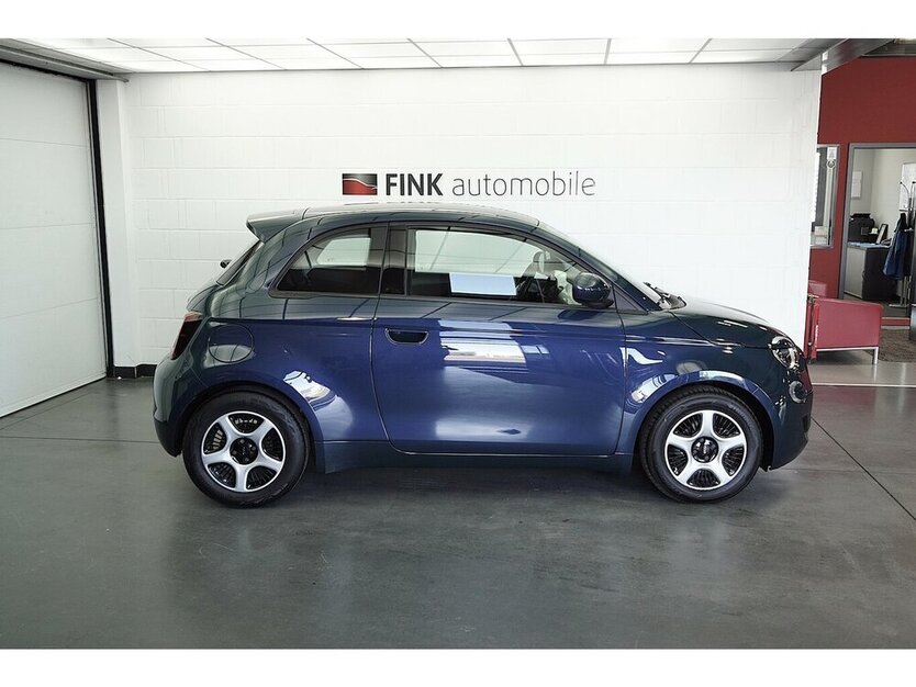 500e Action CarPlay Android Automatik 1.Hand