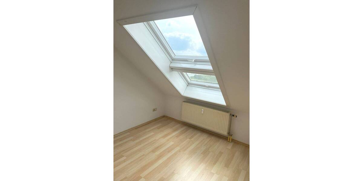 Etagenwohnung Neuhaus am Rennweg Neuhaus - 33.000&euro; | Angebot:24033560