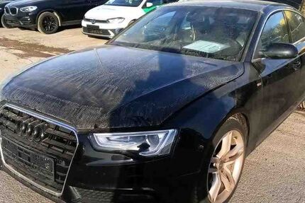 Audi A5 207.000 km 13.290 &euro; Braunschweig Wenden 38110