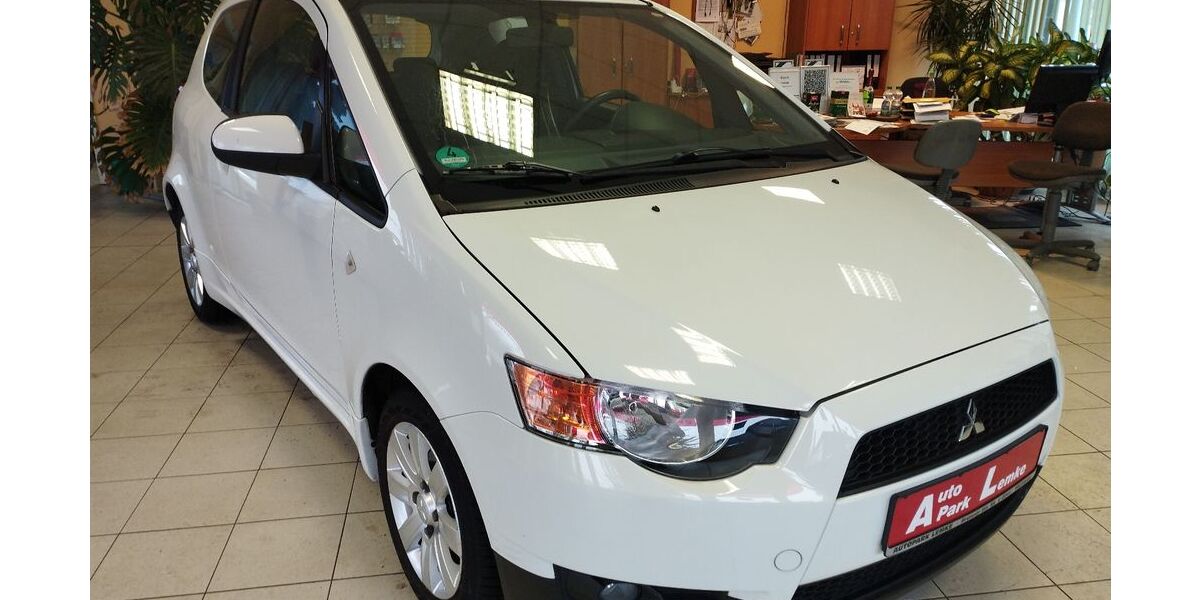 Mitsubishi Colt 40.499 km 5.900 &euro; Leipzig 04209