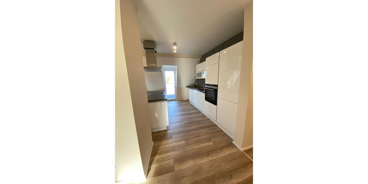 Dachgeschoßwohnung Bamberg Bamberg-Ost - 2.5 Zimmer, 72 m&sup2;, 1.100&euro; | Angebot:26284511
