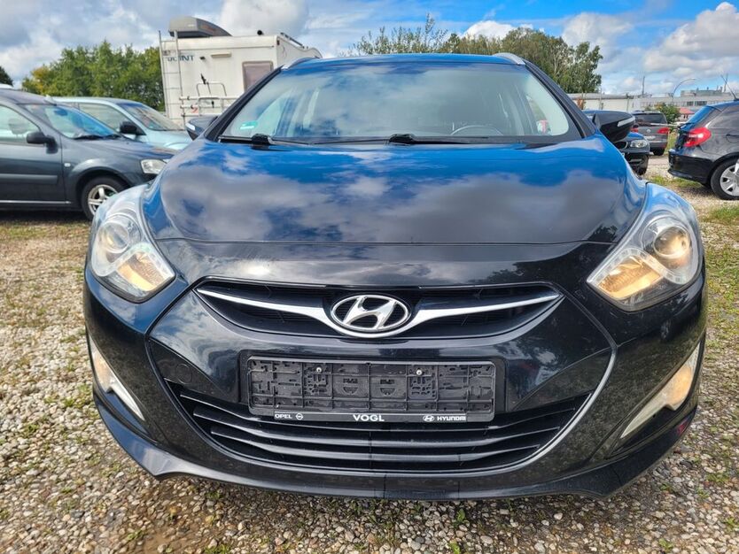 Hyundai i40 276.000 km 5.690 € Landshut 84030