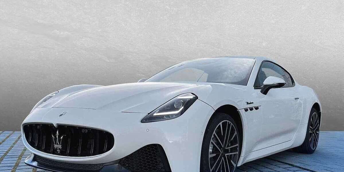 Maserati GranTurismo 1.550 km 163.990 &euro; Regensburg 93059