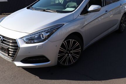 Hyundai i40 82.717 km 11.990 &euro; Heuchelheim b. Giessen 35452