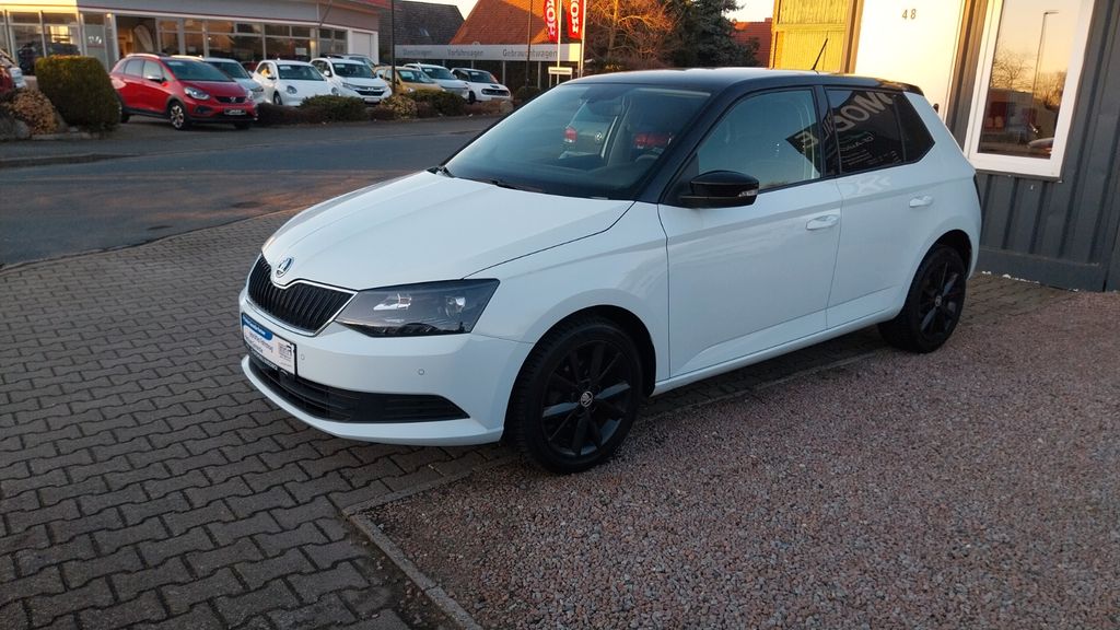 Skoda Fabia 71.000 km 10.499 &euro; Bardowick 21357