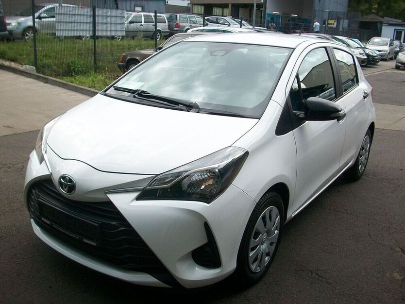 Yaris
