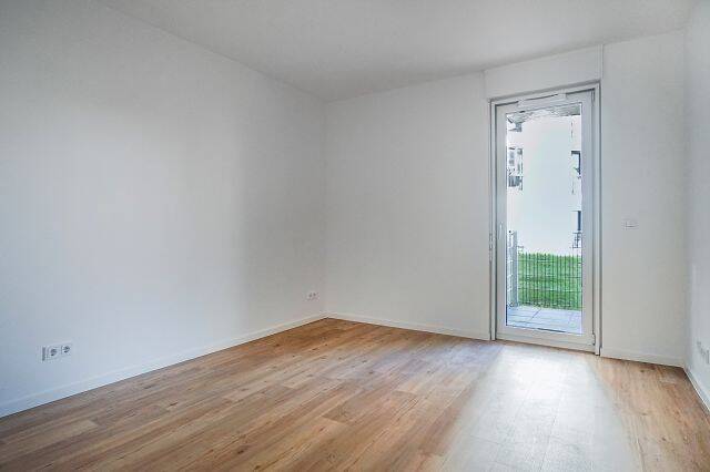 Etagenwohnung Berlin Siemensstadt - 3 Zimmer, 89 m&sup2;, 1.504&euro; | Angebot:26857042