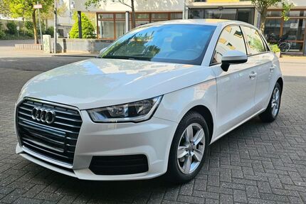 Audi A1 82.000 km 11.800 &euro; Köln 50674