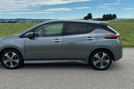 Nissan Leaf 68.042 km 13.499 &euro; Altusried 87452