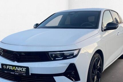 Opel Astra 11.328 km 23.780 &euro; Weiden 92637