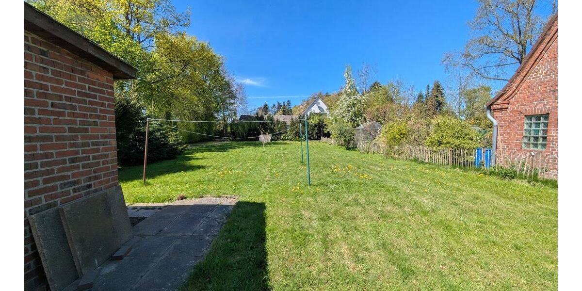Mehrfamilienhaus, Wohnhaus Brunsbüttel - 5 Zimmer, 108 m&sup2;, 1.000&euro; | Angebot:26887525