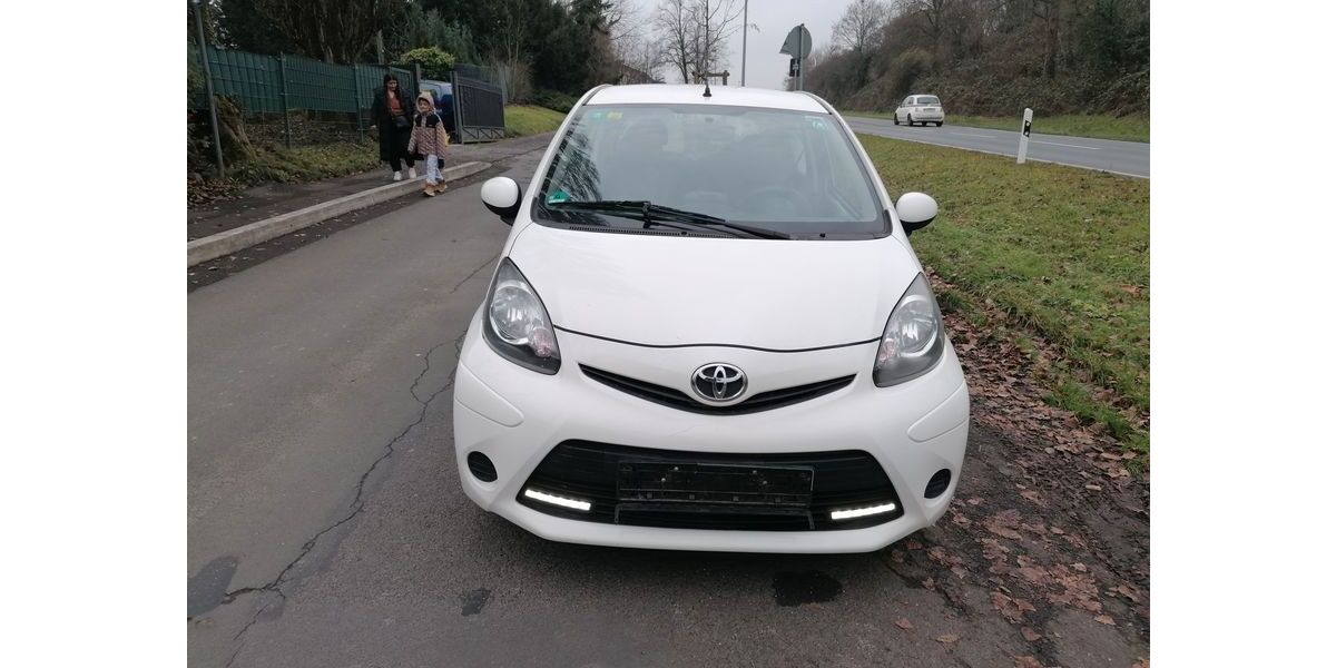 Toyota Aygo (X) 150.000 km 2.500 &euro; friedrichsdorf 61381