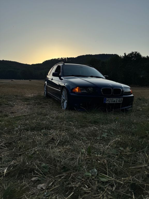 320