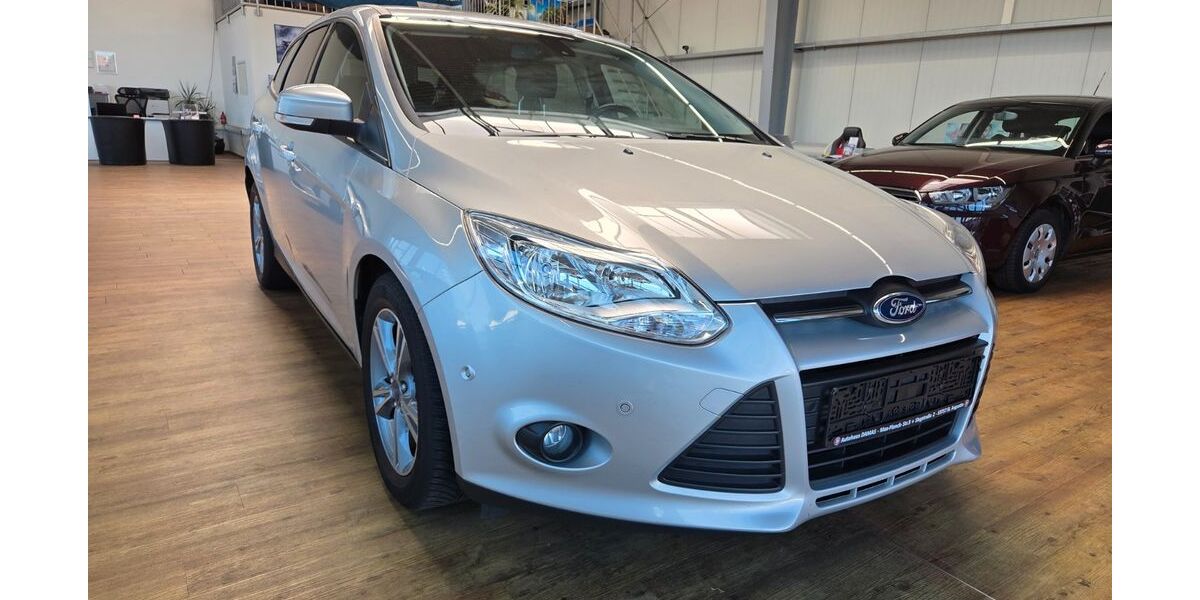 Ford Focus 136.383 km 6.890 &euro; Sankt Augustin 53757