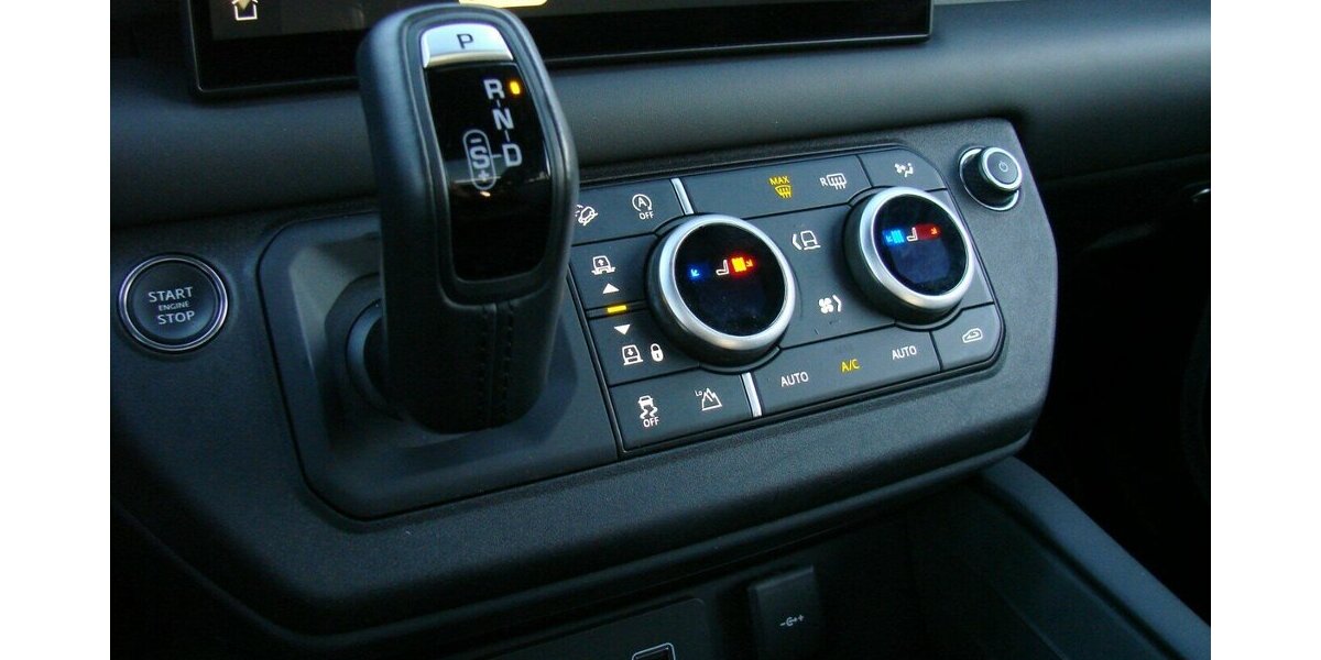 Land Rover Defender 110 HSE AWD Dynamic-X Pano 360ºSHZ AHK Me 39.980 km 79.890 &euro; Falkensee 14612