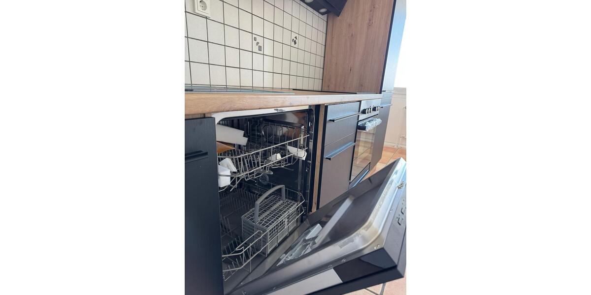 Etagenwohnung Sankt Augustin - 2 Zimmer, 72 m&sup2;, 1.300&euro; | Angebot:25967653