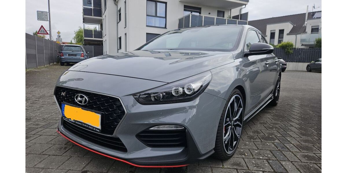 Hyundai i30 57.600 km 21.900 &euro; Rüsselsheim 65428
