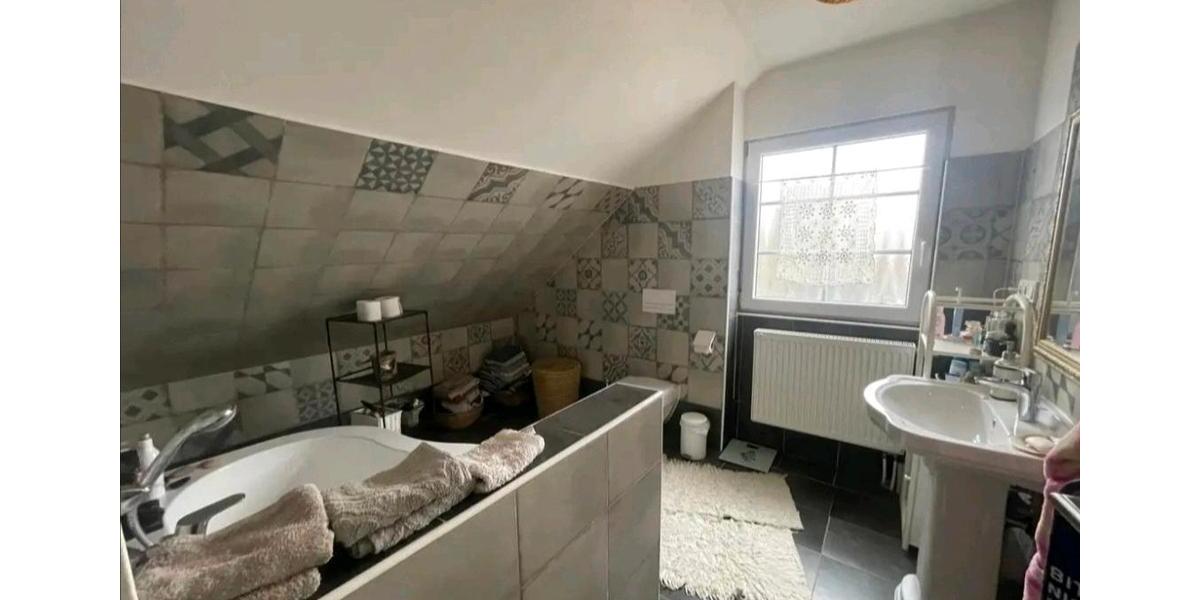 Einfamilienhaus Zülpich - 5 Zimmer, 150 m&sup2;, 444.000&euro; | Angebot:26040036