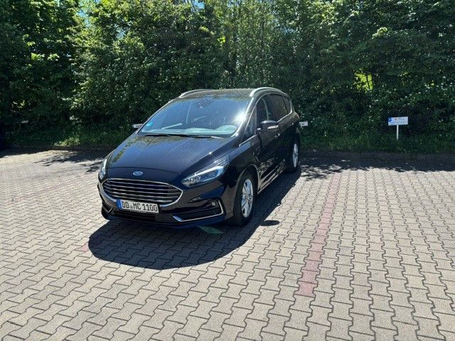 Ford S-Max 92.420 km 21.850 &euro; Dresden 01067